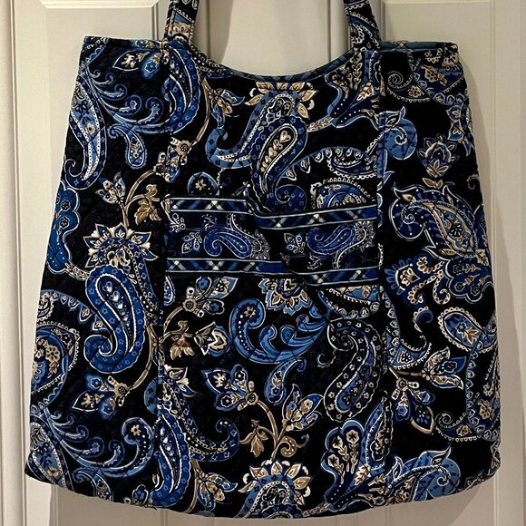 Curvy Tote in Windsor Navy by Vera Bradley - Picture 1 of 12
